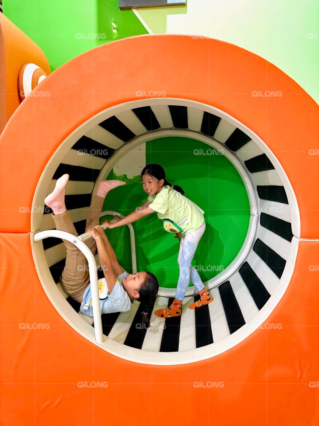 circular climbing indoor equipment